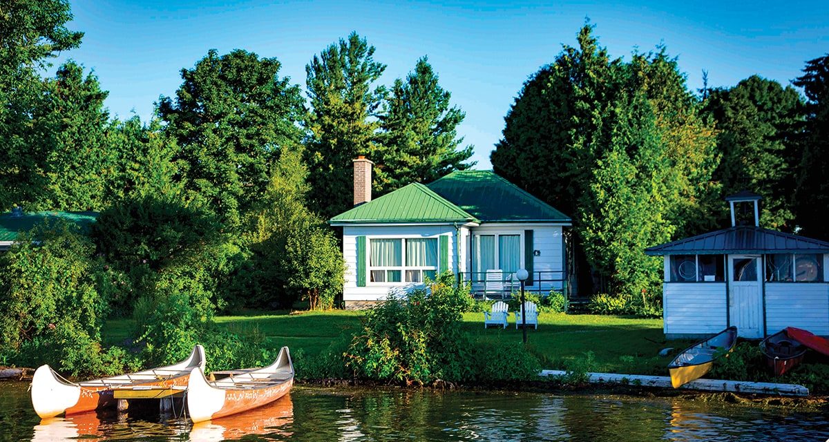 Find your farm-to-lakefront cottage getaway at Elmhirst’s Resort