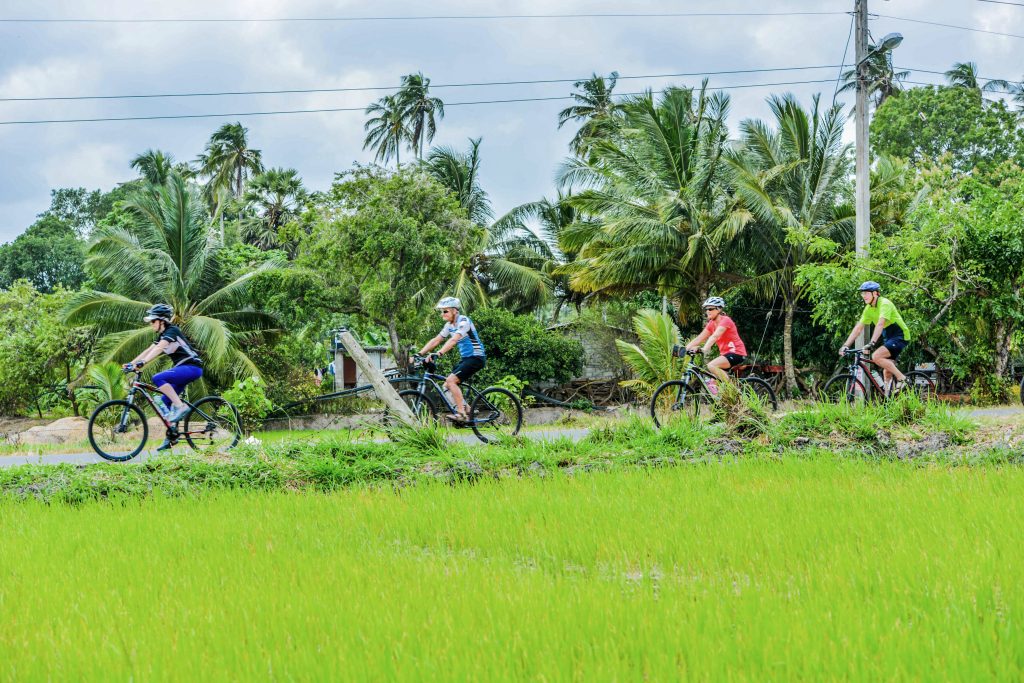 intrepid-travel-sri-lanka-cycling