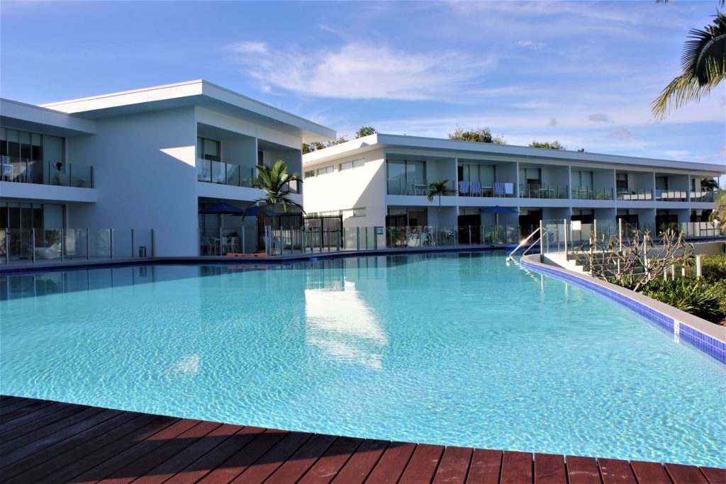 pool-resort