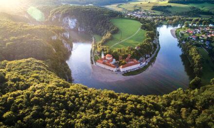 Germany – By boat through the Danube Gorge
