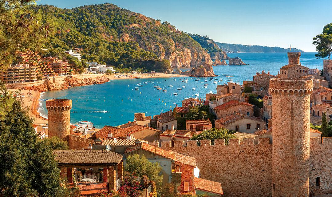 10 places to enjoy a relaxing  holiday in Spain
