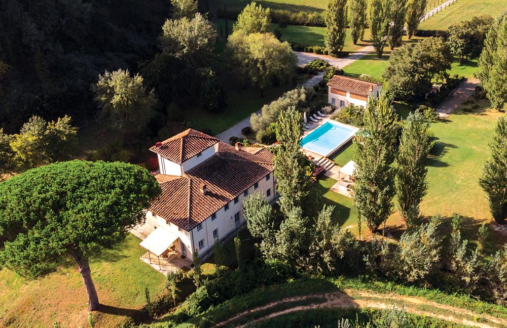 Enchanting Elegance in Tuscany: Discover the Timeless Charm of Villa Saletta
