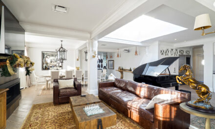 Hôtel Port Royal: A Sumptuous Haven in the Heart of the City