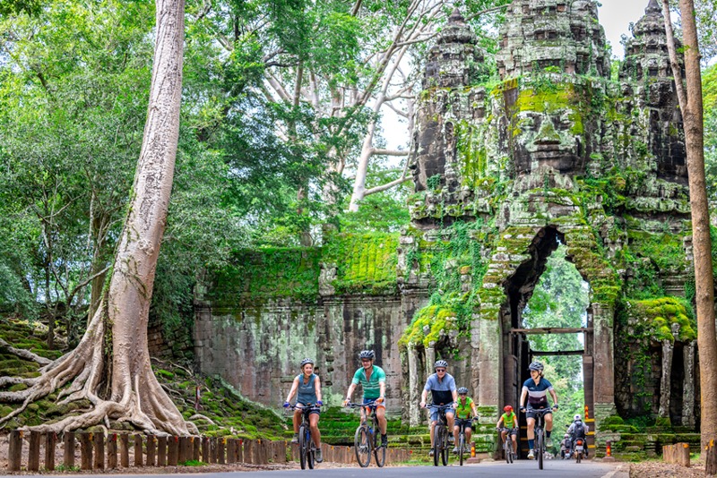 Backroads: What It’s Like to Travel with the World’s Leading Active Adventure Company