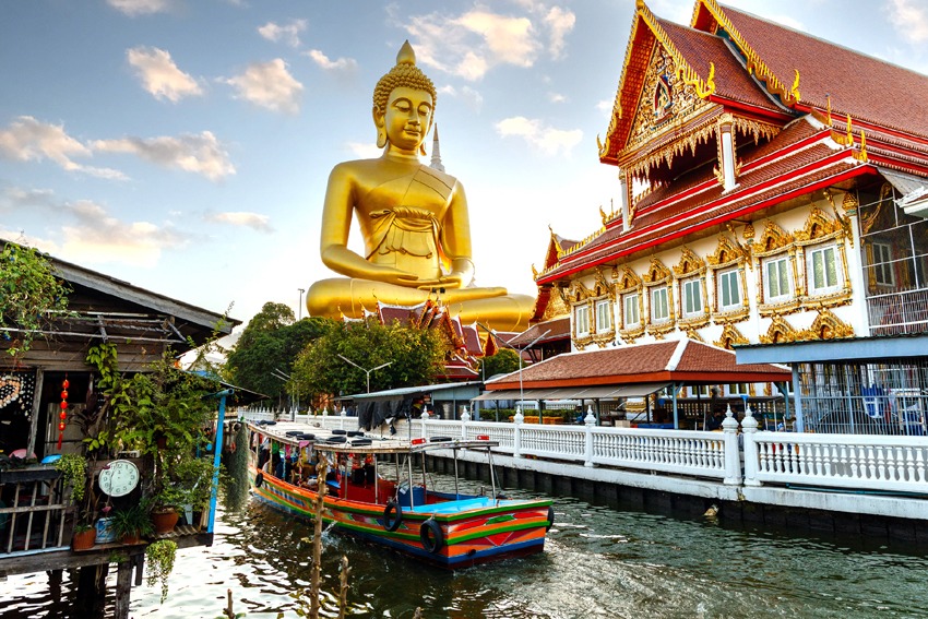 Thailand: Culture, Coastlines, and Adventure