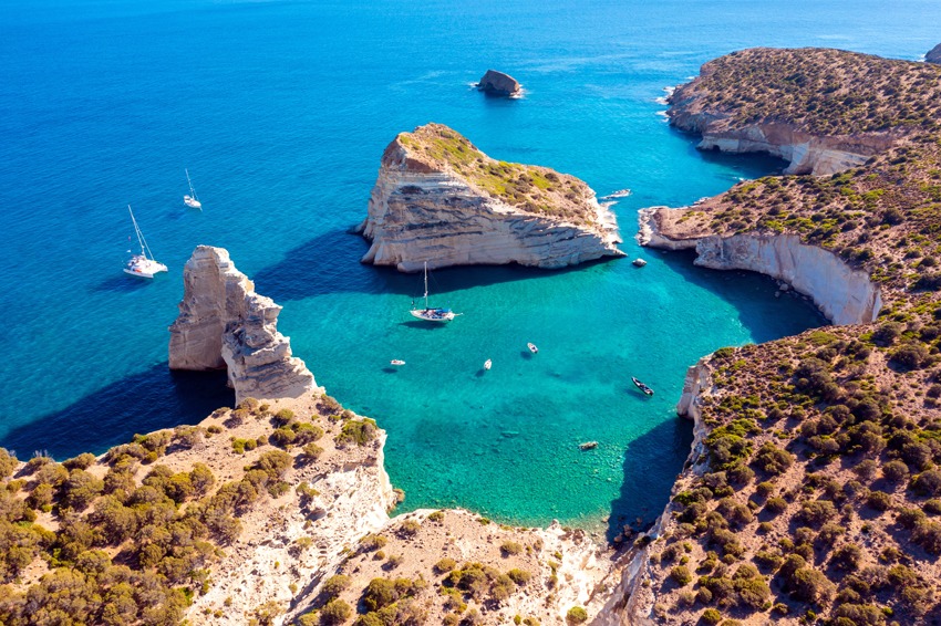 Odysseus A. Cruises offers a wonderful 10-hour experience in Greece