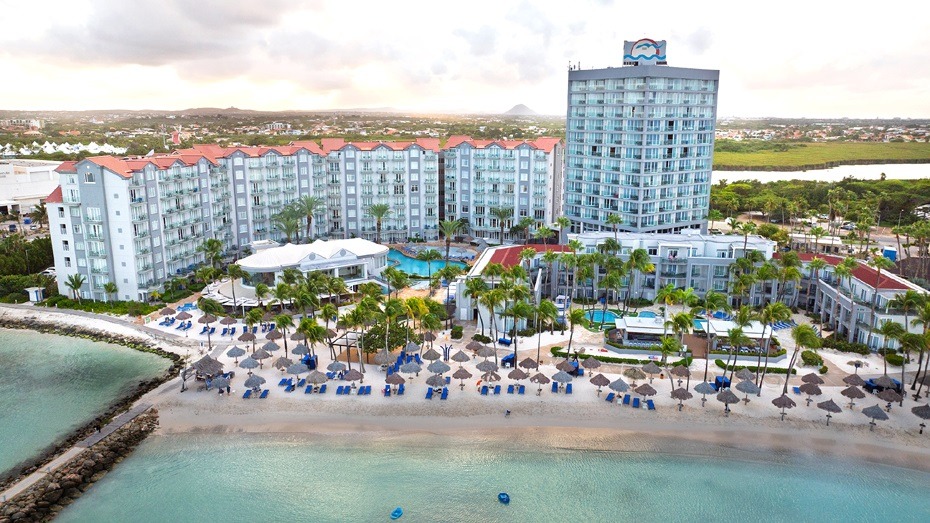 Divi Aruba Phoenix Beach Resort – An Elevated Stay Away from The Fray