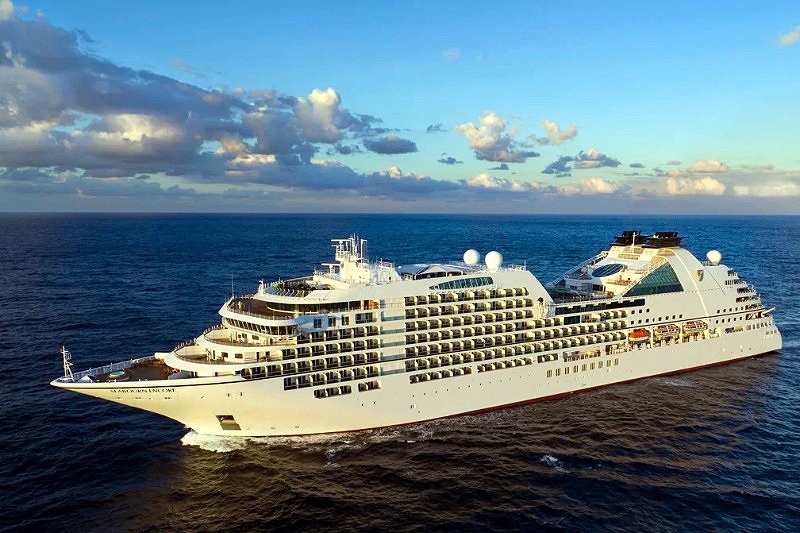 Sail to Japan, Hong Kong, Vietnam & Taiwan with Seabourn
