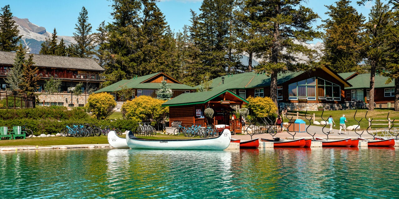 Taking the plunge at an iconic mountain cabin getaway