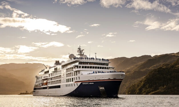 Expedition Azores with Hapag-Lloyd Cruises